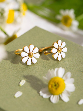 Daisy Ear Cuff Single