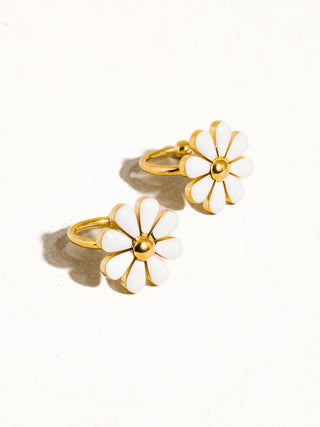 Daisy Ear Cuff Single