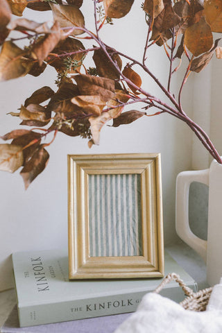 The Ridgeline Photo Frame