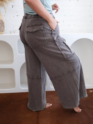 Juno Wide Leg Cargo Pants - Mocha