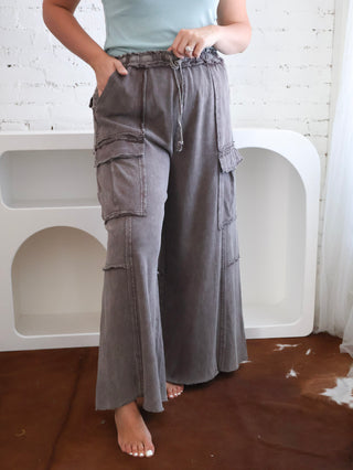 Juno Wide Leg Cargo Pants - Mocha