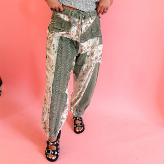 POL The Cosmos Jogger Pants - Sage
