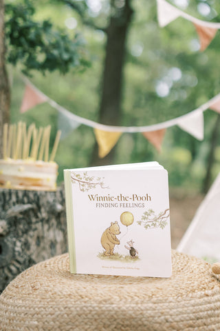 Winnie-the-Pooh: Finding Feelings Book