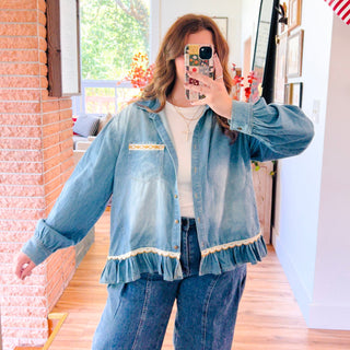 Demi Ruffle Top - Light Wash