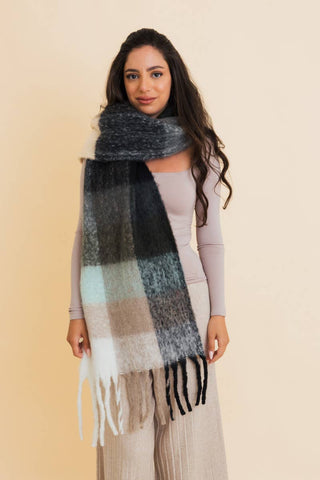 Cozy Breeze Oversized Fringe Scarf (more colors)