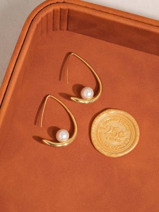 Pearl Arc Drop Earring