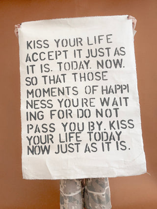 Kiss Your Life Wall Tarp