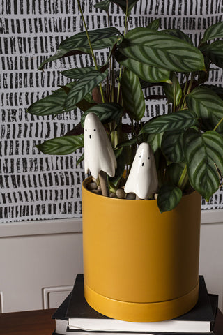 Ghost Figure Plant Stick Set of 2