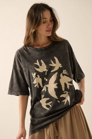 Oversized Bird Graphic Tee