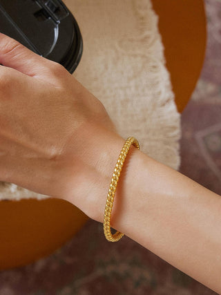 Collins 18K Gold Textured Bangle Bracelet