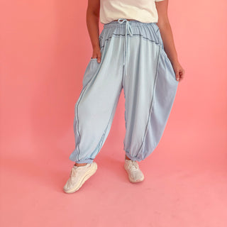The Freestyle Pants - Light Blue