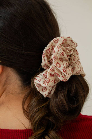 Jumbo Vintage Red Design Scrunchie