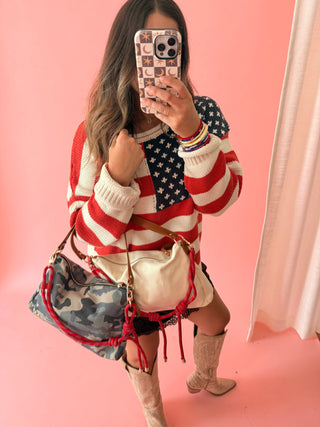 Cosette Canvas Shoulder Bag: Cream