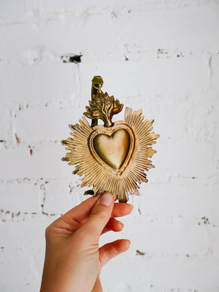 Small Rays Sacred Heart Wall Decor / Ornament