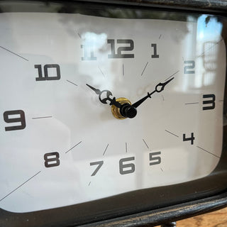 IMPERFECT FINAL SALE Duck Feet Clock