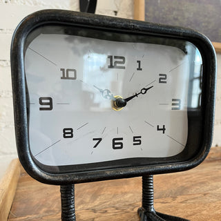 IMPERFECT FINAL SALE Duck Feet Clock