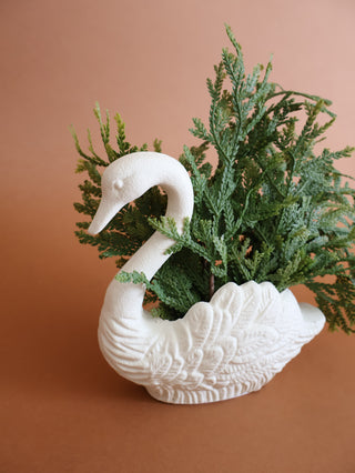 Cast Iron Swan Vessel