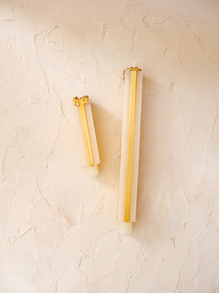 Present Taper Candle Single