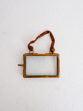 Mini Glass & Brass Horizontal Hanging Frame 2.5" x 1.5"