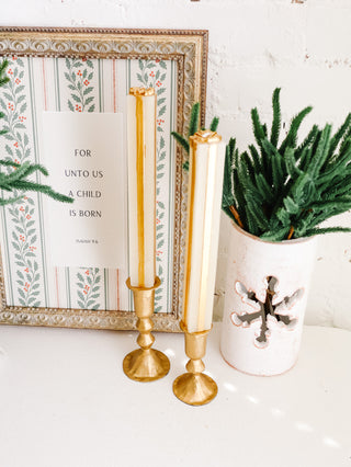 Present Taper Candle Single