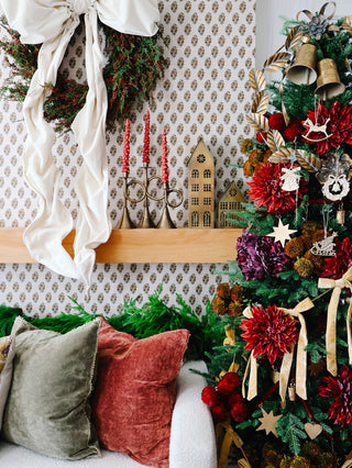 Velvet Bow Chain Garland