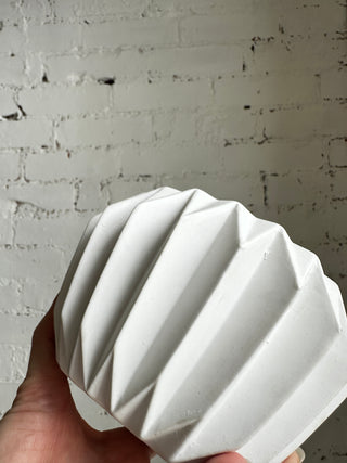 IMPERFECT FINAL SALE Vases & Pots