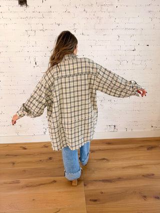 The Rowen Plaid Top - Oatmeal
