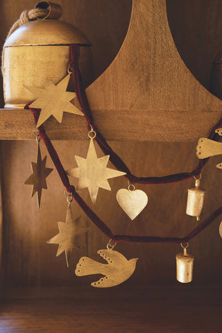 Deck The Halls Garland