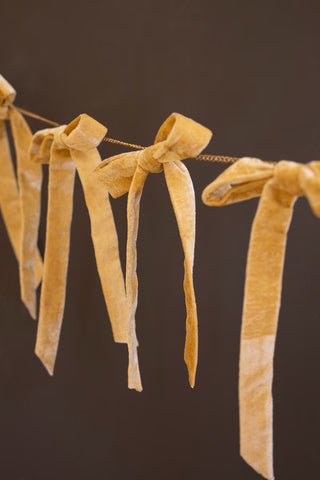 Velvet Bow Chain Garland