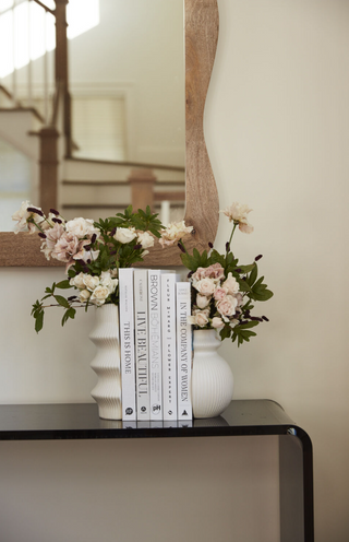 Claudette Vase Bookend Set