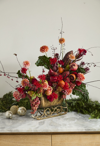 Old Saint Nick's Sleigh Planter *online exclusive*