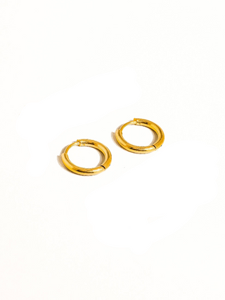 Simple Claudette Hoops Earring