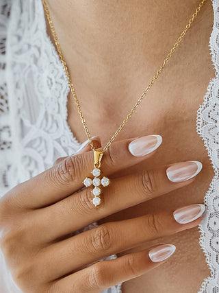 Faith Dainty Cross Necklace