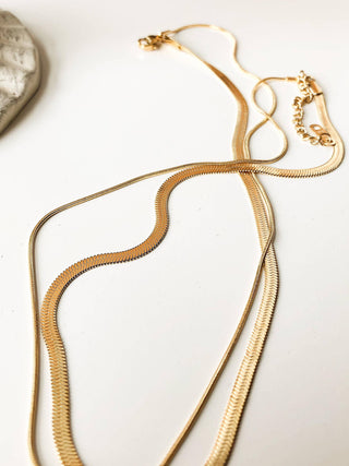 Double Layered Flat Chain Necklace